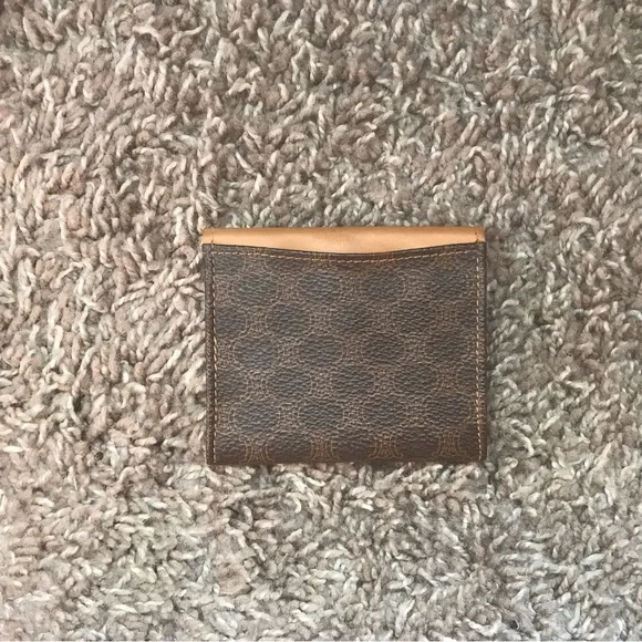 Authentic CELINE coin pouch and card holder. - Picture 2 of 4